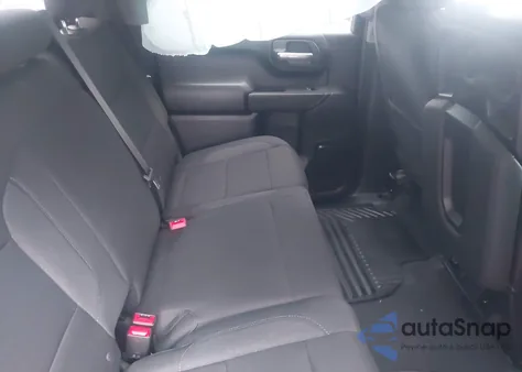 2025 Chevrolet Silverado 1500 4Wd Short Bed Custom z USA, uszkodzony, nr VIN 1GCPKBEKXSZ227760